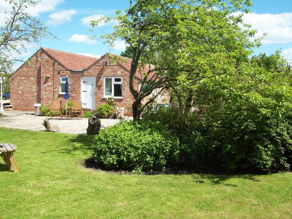 Fifth Milestone Cottage Dunnington Chambre photo